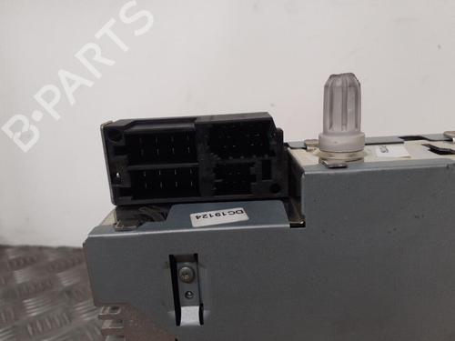 Used Radio RENAULT KOLEOS I (HY_) 2.0 dCi (HY0K) (150 hp) 24767946
