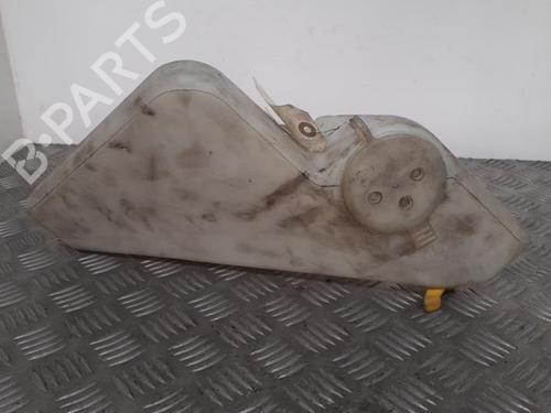 Ruitensproeierreservoir MERCEDES-BENZ A-CLASS (W169) A 180 CDI (169.007, 169.307) (109 hp) 24740502