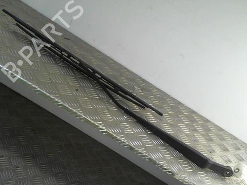 Used Front windshield wiper arm OPEL AGILA (B) (H08) 1.0 (F68) (65 hp) 24749791