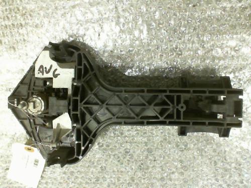 front-left-exterior-door-handle-vw-crafter-30-50-platformchassis-2f_-2006-2007-2008-2009-2010-2011-2012-2013-2014-2015-2016-24762315 main image