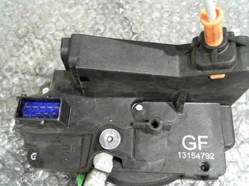 Højre fortil lås OPEL MERIVA A MPV (X03) 1.3 CDTI (E75) | BP24763608C97 