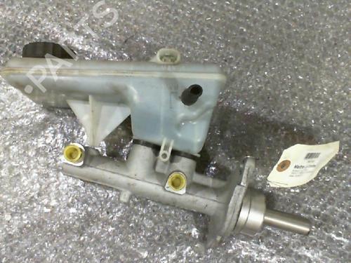 Brake master cylinder RENAULT TRAFIC II Van (FL) 2.0 dCi 90 (FL0H, FL00, FL01, FL0M, FL0P, FL0S) | BP24742616M77 - Image 2
