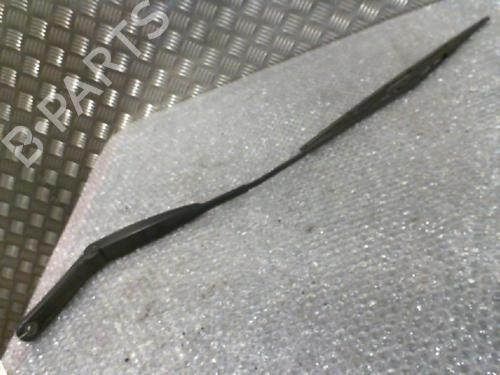 Used Front windshield wiper arm FIAT PANDA (169_) 1.1 (169.AXA1A) (54 hp) 24751804
