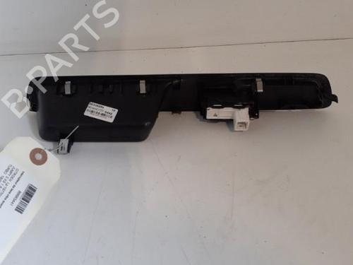 Used Right front window switch Right front window switch CITROËN JUMPY III Van (V_) 1.6 BlueHDi 95 (95 hp) 24741438 24741438