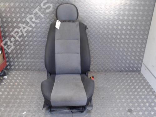 Used Right front seat OPEL TIGRA TwinTop (X04) 1.4 (R97) (90 hp) 24765113