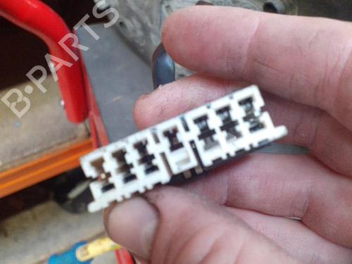 Used Right mirror Right mirror 24758466 24758466