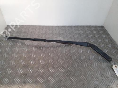 Used Front windshield wiper arm BMW 1 (E87) 118 d (143 hp) 24760304
