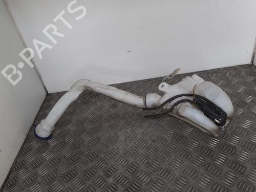 Used Windscreen washer tank PEUGEOT 208 I (CA_, CC_) 1.4 HDi (68 hp) 24747159