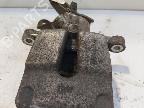 Venstre bremsekaliber bag RENAULT MEGANE IV Hatchback (B9A/M/N_) 1.5 Blue dCi 115 (B9A6) (116 hp) 29343464