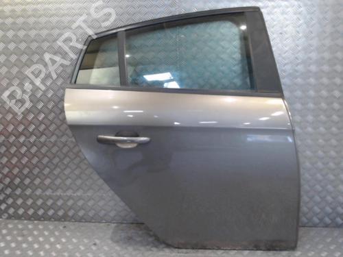 Used Right rear door Right rear door 24745284 24745284