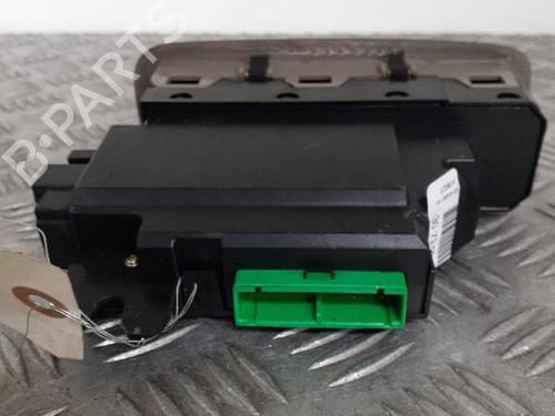 Used Left front window switch VOLVO XC90 I (275) 2.5 T AWD (209 hp) 24761538