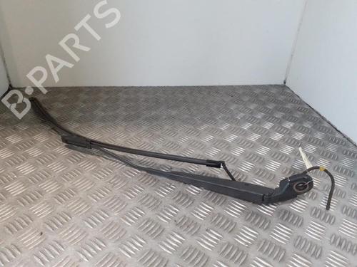 Used Front windshield wiper arm CITROËN C4 CACTUS 1.6 HDi 90 (92 hp) 24742143