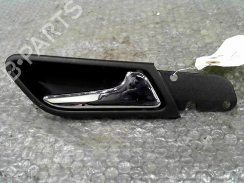 Used Rear right interior door handle MERCEDES-BENZ B-CLASS Sports Tourer (W245) B 180 CDI (245.207) (109 hp) 24762943