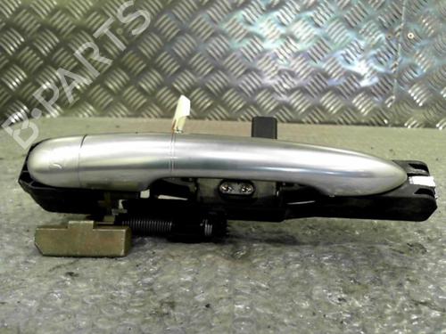 Used Front left exterior door handle RENAULT LAGUNA II (BG0/1_) 1.9 dCi (BG08, BG0G) (120 hp) 24743329