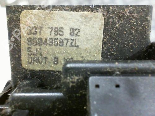 Used Steering column stalk Steering column stalk CITROËN BERLINGO / BERLINGO FIRST MPV (MF_, GJK_, GFK_) 2.0 HDI 90 (MFRHY) (90 hp) 24762683 24762683