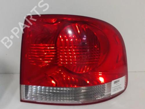 Used Right taillight VW TOUAREG (7LA, 7L6, 7L7) 2.5 R5 TDI (174 hp) 24761502