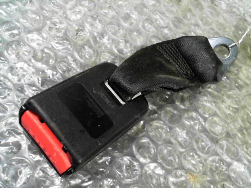 Used Seat buckle PEUGEOT 106 II (1A_, 1C_) 1.4 i (75 hp) 24765759