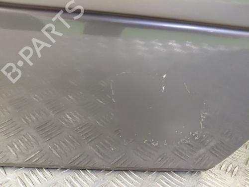 Used Right front door Right front door 30728451 30728451
