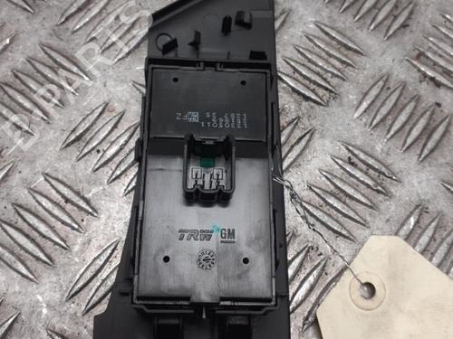 Used Switch Switch OPEL ASTRA J (P10) 1.7 CDTI (68) (110 hp) 24762199 24762199