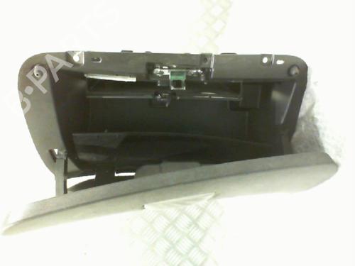 Used Glove box ALFA ROMEO MITO (955_) 1.3 MultiJet (955AXP1A, 955AYC1A) (95 hp) 24762279