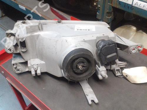 Left headlight MAZDA 323 P V (BA) 2.0 D | BP33421037C28 - Image 2