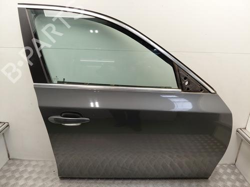 Used Right front door Right front door 30692432 30692432