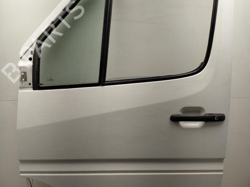 Used Left front door Left front door MERCEDES-BENZ SPRINTER 4-t Van (B904) 416 CDI (156 hp) 34228410 34228410