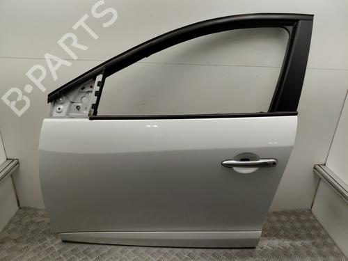 left-front-door-renault-megane-iii-hatchback-bz01_-b3_-2008-27856187 main image