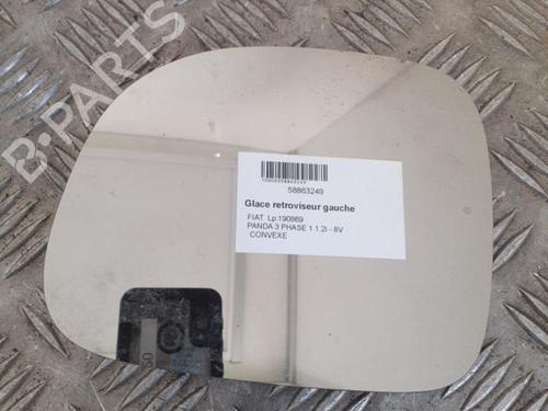 Verre de rétroviseur gauche FIAT PANDA (312_, 319_) 1.2 (312PXA1A) (69 hp) 24749620