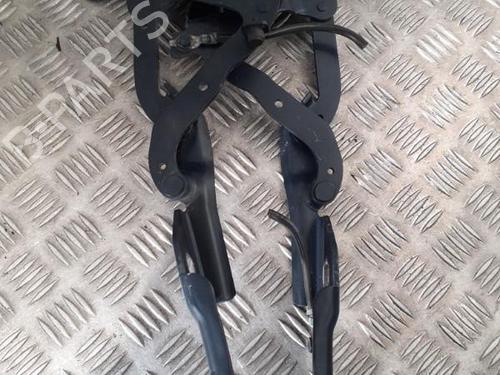 Used Hinge/Door check strap BMW X1 (E84) sDrive 20 d (163 hp) 24742103