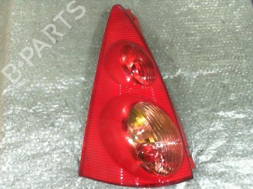 Used Left taillight PEUGEOT 107 (PM_, PN_) 1.0 (68 hp) 31200330