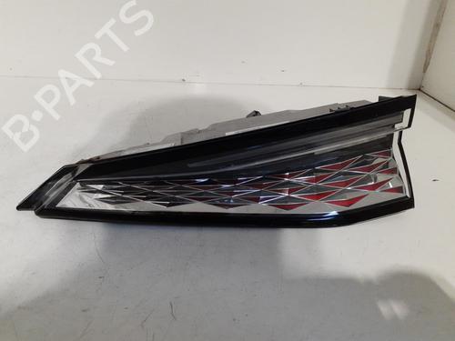 Used Right tailgate light Right tailgate light DS DS 4 II (FR_, FB_, F3_, FP_) PureTech 130 (131 hp) 24764734 24764734