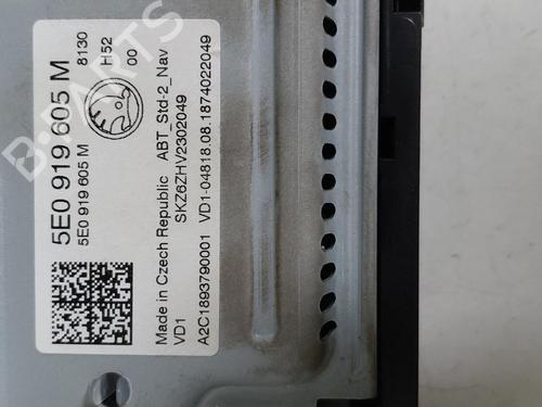 Used Display monitor Display monitor SKODA OCTAVIA III (5E3, NL3, NR3) 1.5 TSI (150 hp) 36378966 36378966