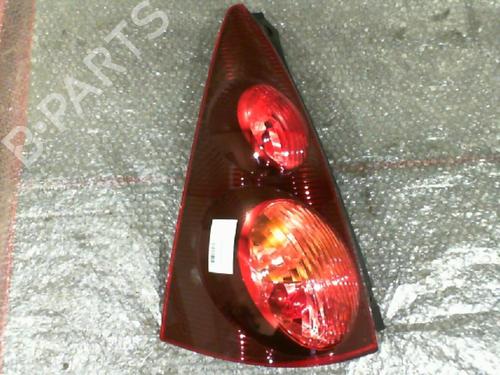 Used Left taillight PEUGEOT 107 (PM_, PN_) 1.0 (68 hp) 31200351
