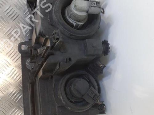 Left headlight BMW 3 Touring (E46) 320 d | BP24761785C28 
