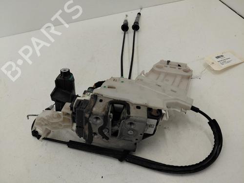 front-left-lock-fiat-500x-334_-2014-38290822 main image