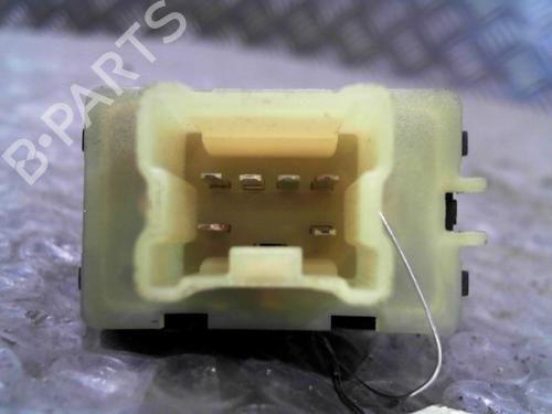 Used Left front window switch Left front window switch DACIA SANDERO II TCe 90 (B8M1, B8MA, B8AC) (90 hp) 24743173 24743173