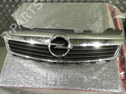 Used Grille OPEL ZAFIRA / ZAFIRA FAMILY B (A05) 1.9 CDTI (M75) (120 hp) 24752222