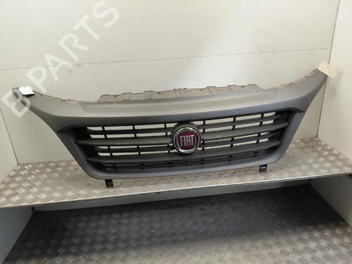 Used Grille Grille FIAT DUCATO Bus (250_) 140 Natural Power (136 hp) 40019179 40019179
