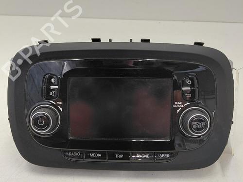 radio-fiat-500x-334_-2014-38290787 main image