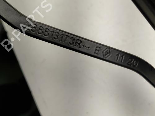 Used Front windshield wiper arm Front windshield wiper arm RENAULT CLIO V (B7_) 1.0 TCe 90 (B7MT) (91 hp) 32423824 32423824