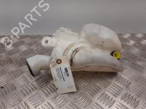 Used Windscreen washer tank PEUGEOT 208 I (CA_, CC_) 1.4 HDi (68 hp) 24767819