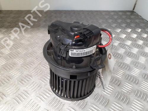 Heater blower motor PEUGEOT 208 I (CA_, CC_) 1.6 HDi | BP24742204M62