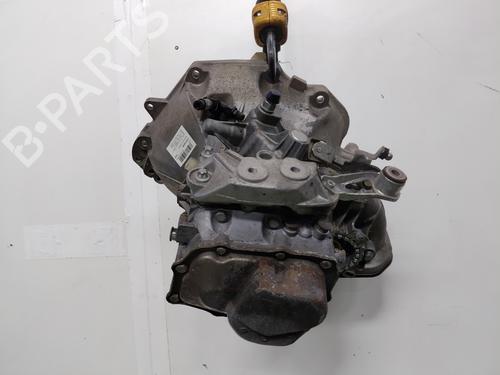 Used Gearbox Gearbox OPEL CORSA C (X01) 1.2 (F08, F68) (75 hp) 24770070 24770070