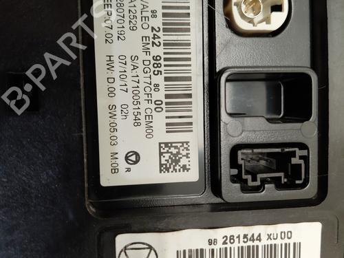 Used Display monitor Display monitor CITROËN C3 III (SX) 1.2 THP 110 (SXHNPS, SXHNZT, SXHNZ6) (110 hp) 33877160 33877160