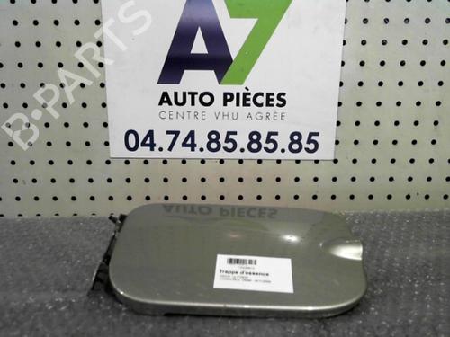 Używane Klapa wlewu paliwa DACIA LOGAN MCV (KS_) 1.5 dCi (KS0W) (86 hp) 24763676