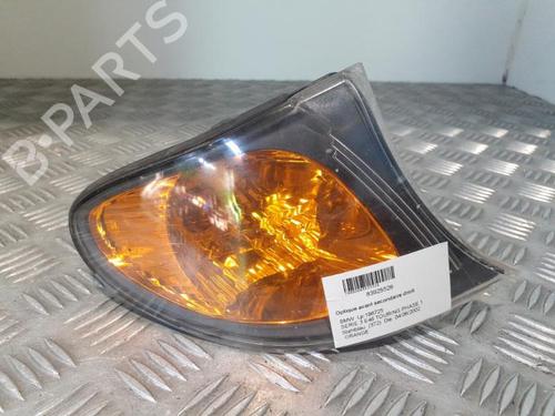 Used Right front indicator BMW 3 Touring (E46) 320 d (150 hp) 24761784