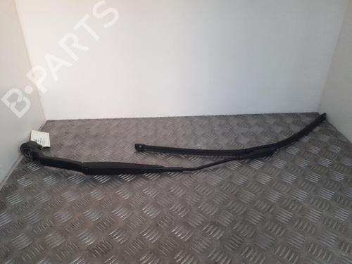 front-windshield-wiper-arm-ford-kuga-ii-dm2-2012-24740492 main image