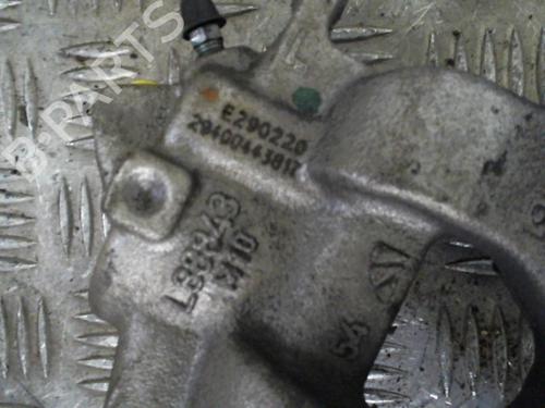 left-front-brake-caliper-renault-clio-v-b7_-2019-24749146 main image