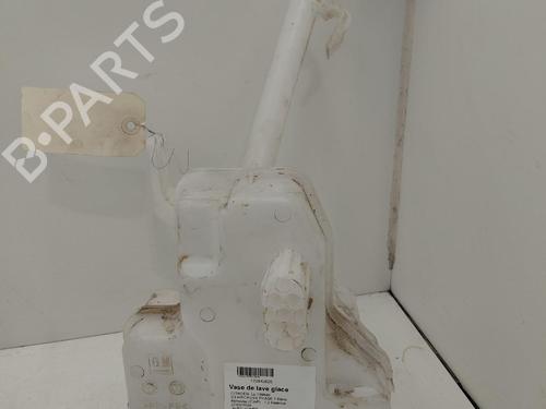 Used Windscreen washer tank Windscreen washer tank 39233936 39233936
